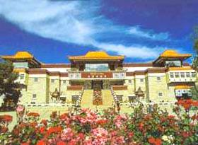 西藏革命展览馆