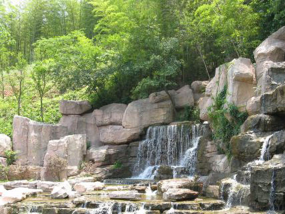 宝岩生态观光园