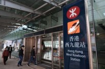 高铁香港段复运首日3万人北上，港民：重新迎来说走就走的长途高铁