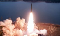 朝军发射洲际导弹回击美韩军演，只需半小时美国就得遭殃