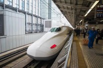 为何中国高铁要过重重安检，而日本为什么不用？