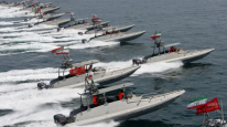 伊朗集结2700艘舰艇，在多片海域举行大规模阅兵