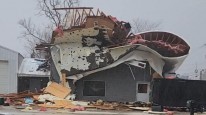在密苏里州造成 5 人死亡的风暴系统威胁着 5000 万美国人的恶劣天气