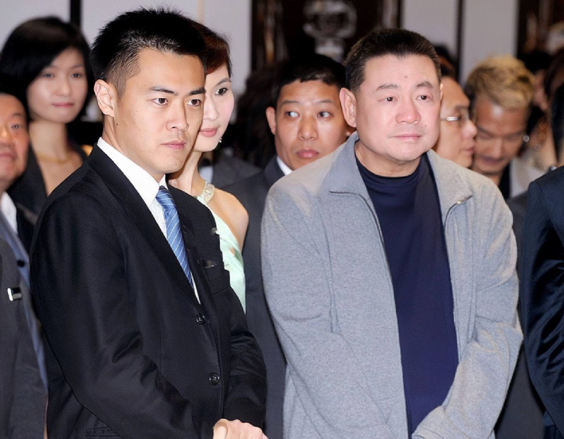 恭喜！香港知名富二代正式宣布再婚，与妻子通过相亲节目相识
