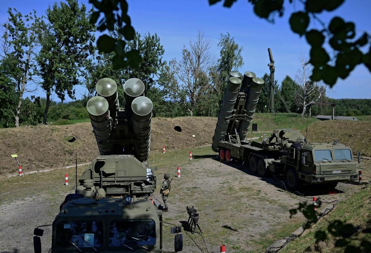 普京又一重要伙伴“造反”，刚大批买进俄石油，就给乌克兰送导弹
