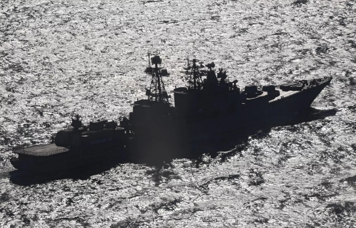 俄太平洋舰队宣布全面战备，战略潜艇出动，鱼雷大炮导弹准备发射