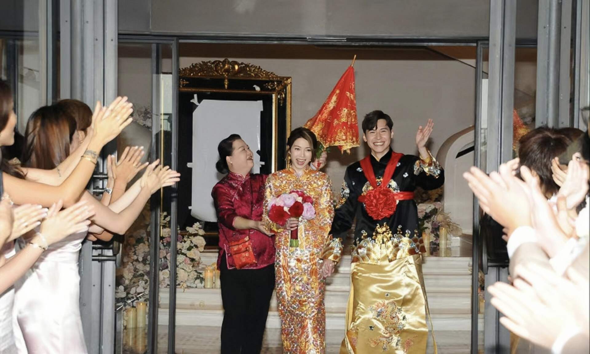 恭喜！香港知名女星今日大婚，帅哥新郎穿美少女制服跳韩舞接亲