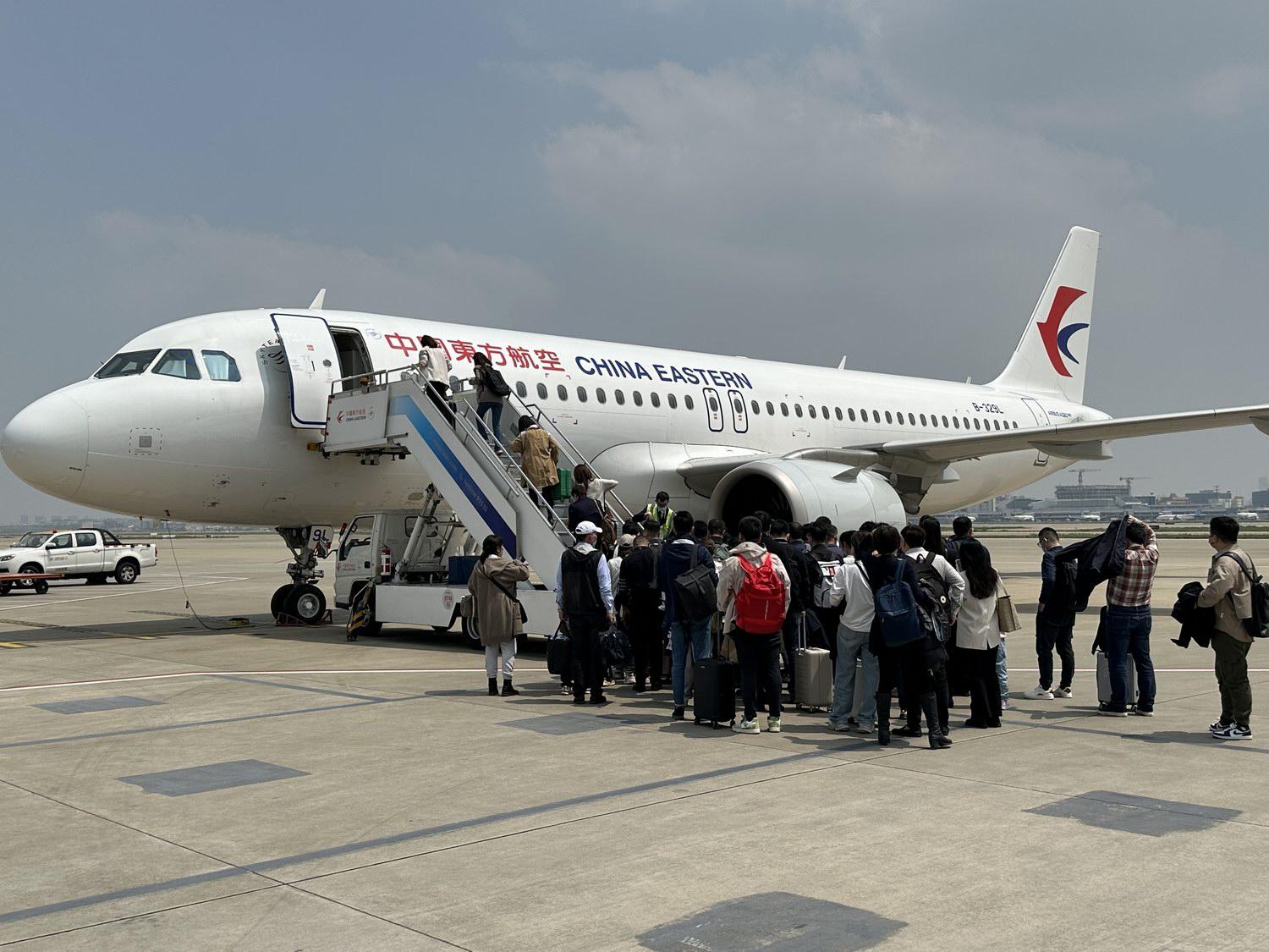 航司：国内部分热门航线机票售罄，国际航班稳步恢复