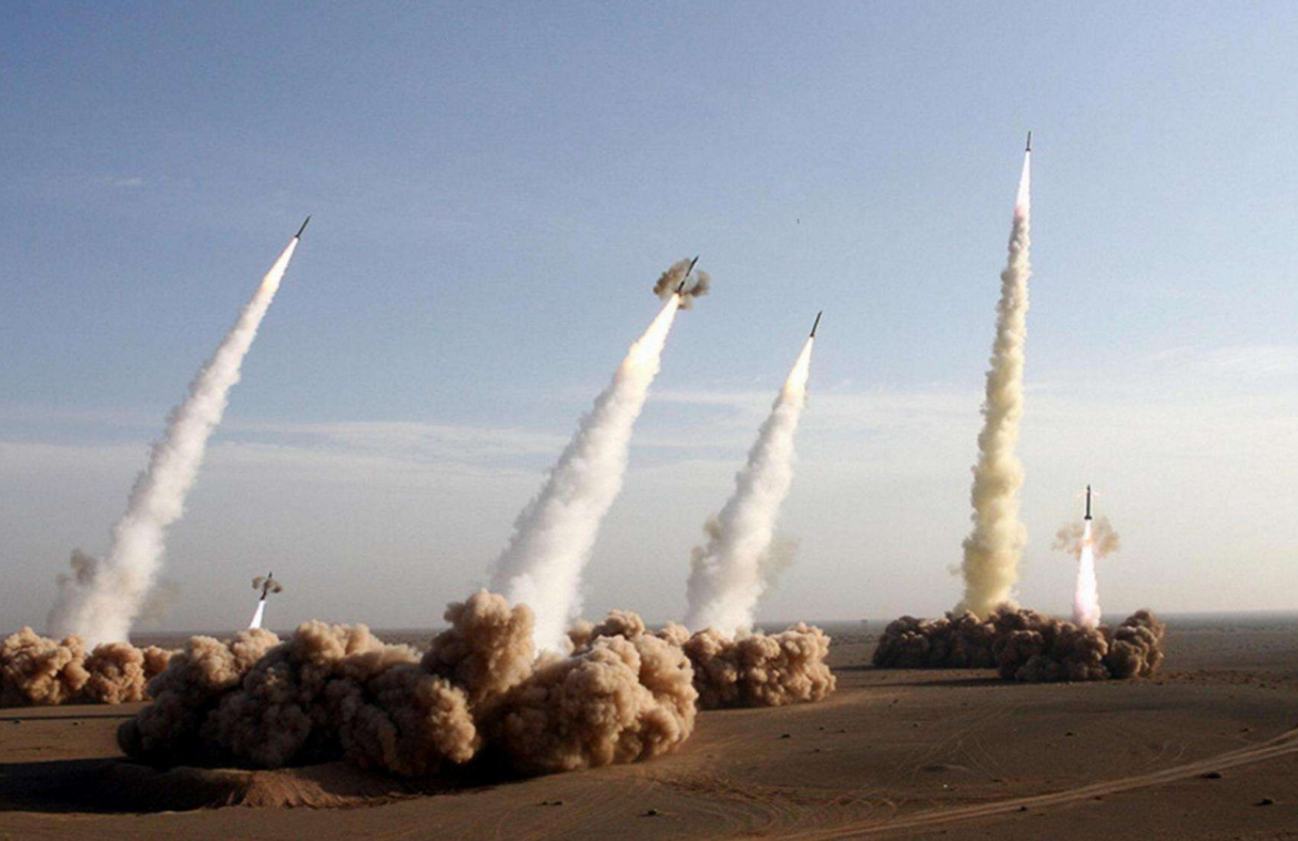 美国“隔空追缉”中国公民，“怀疑你们向伊朗出口洲际导弹材料”