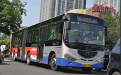 北京403路公交车路线