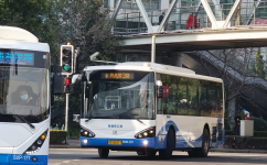 上海外高桥3路公交车路线