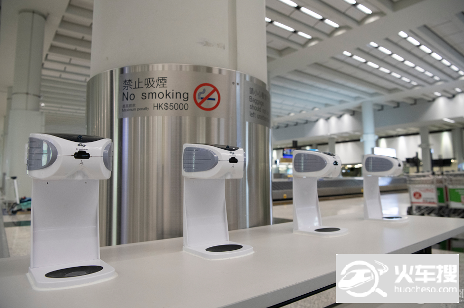新冠肺炎疫情影响 香港机场2月份旅客同比减少68%2
