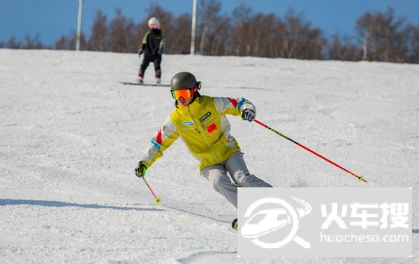 今冬滑雪场陆续“开板” 全国十大热门滑雪场雪质预测出炉1